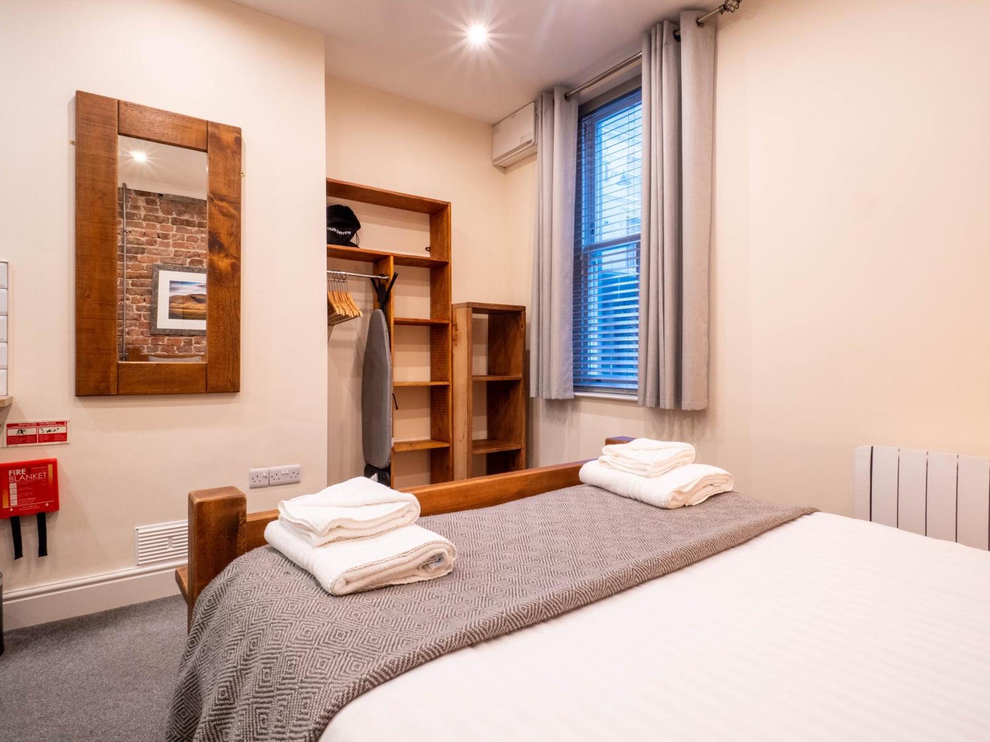 The Black Boy Inn Карнарвон Экстерьер фото