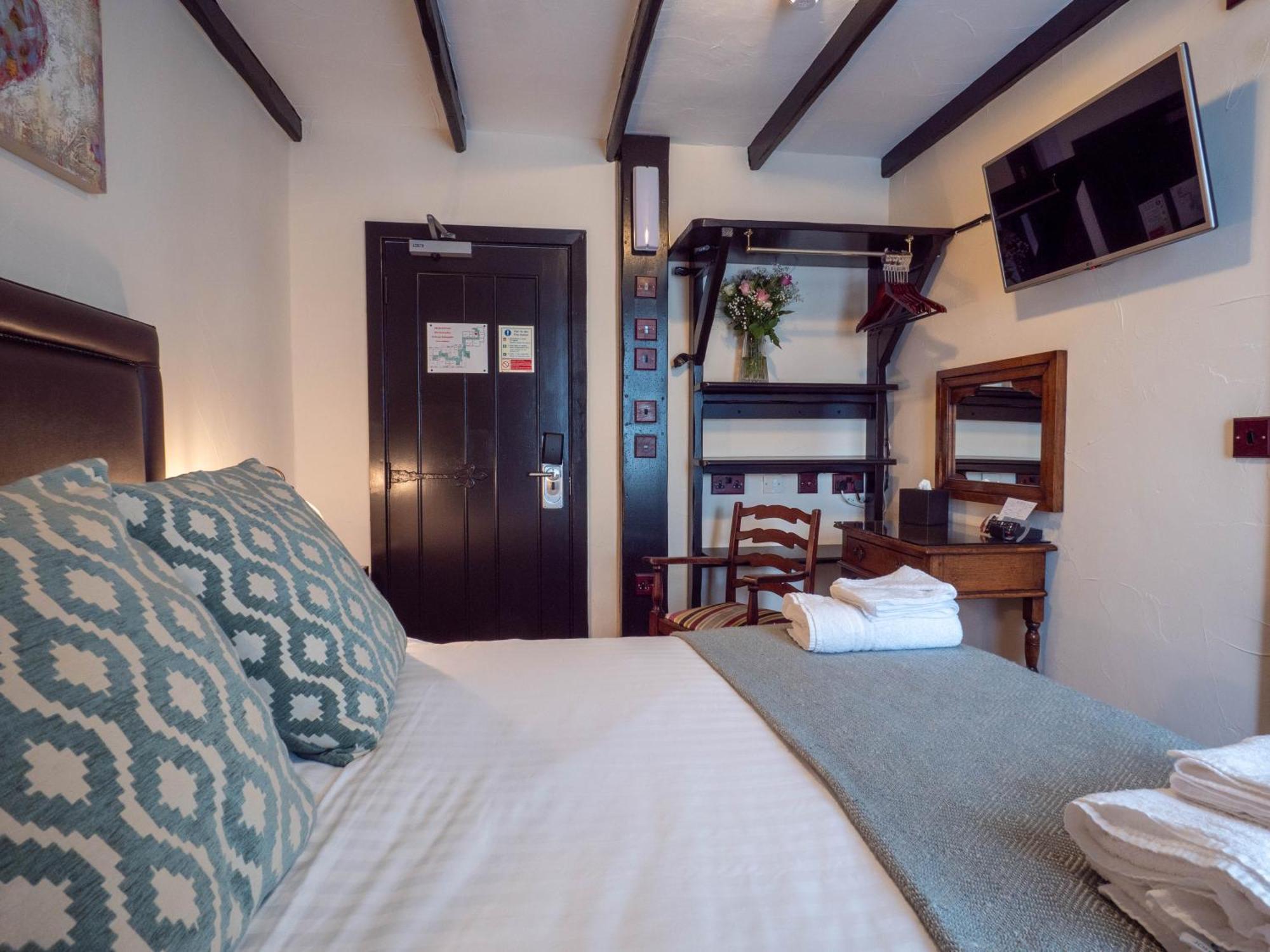 The Black Boy Inn Карнарвон Экстерьер фото