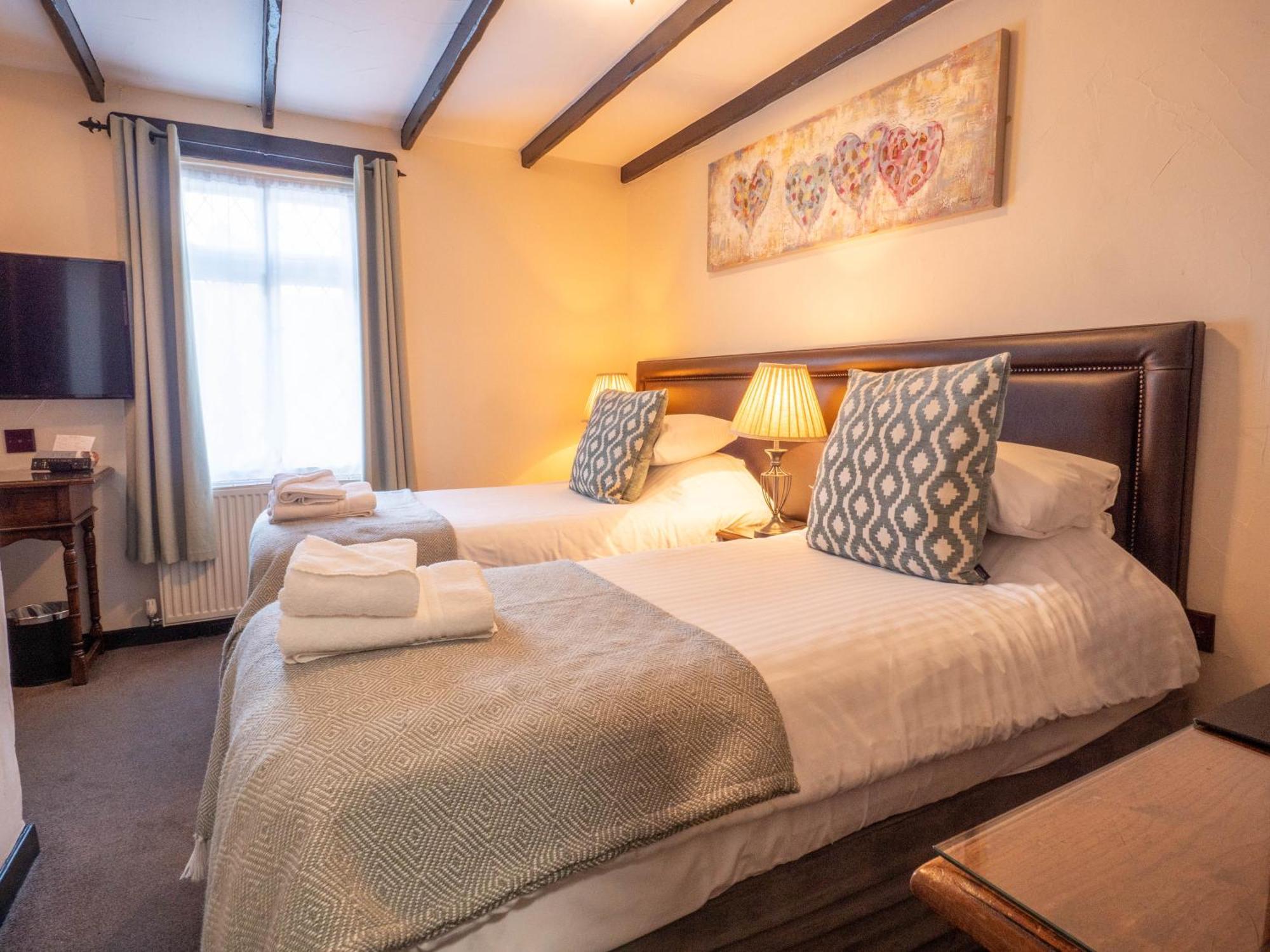 The Black Boy Inn Карнарвон Экстерьер фото